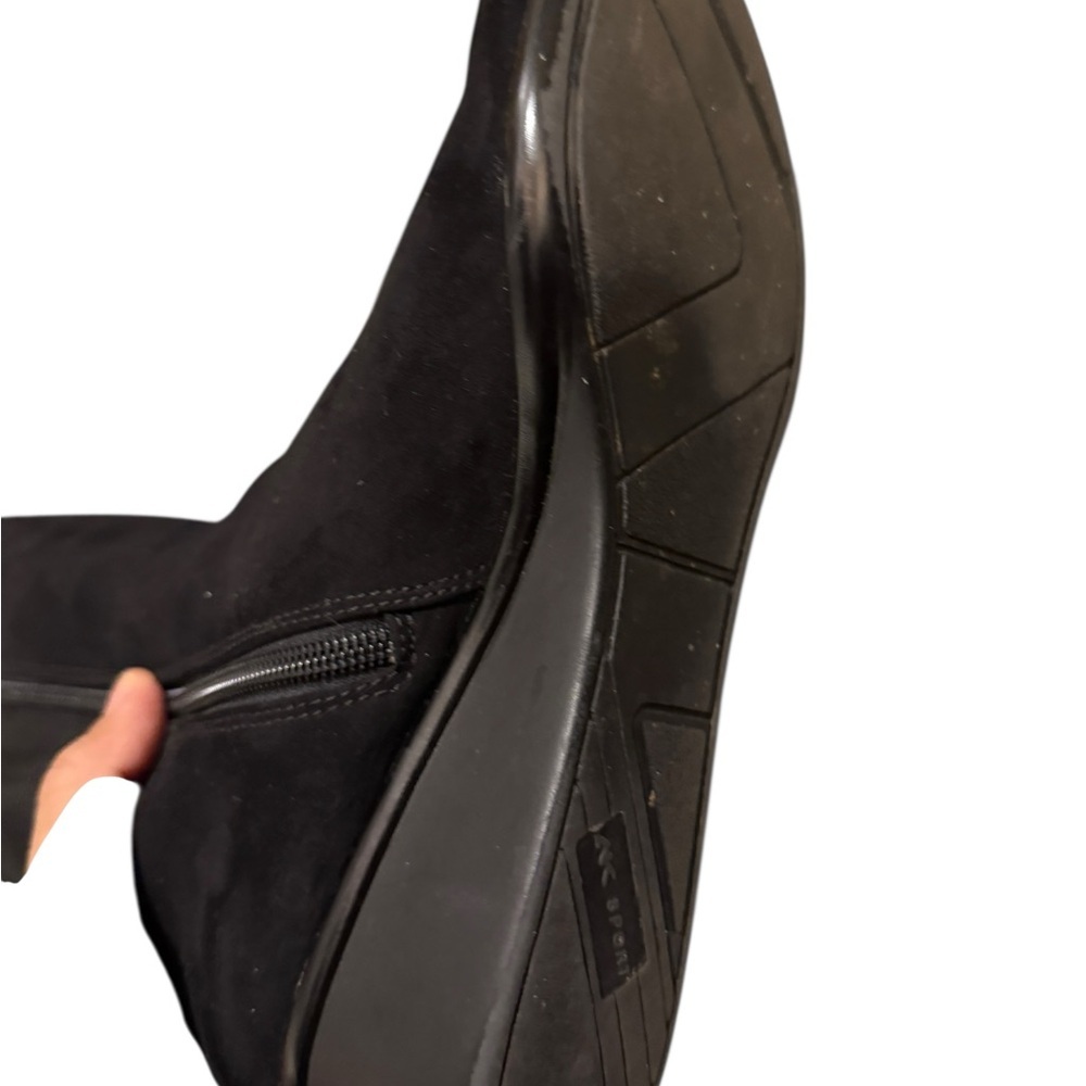 Calvin Klein, beautiful Black Knee-High Women's Boots suede leather soft & comfy - Picture 5 of 15